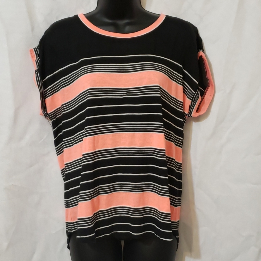 Miss Daisy top